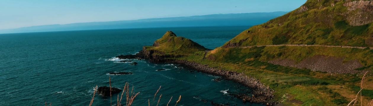 Przewodnik po irlandzkim wybrzeżu: trzy oszałamiające miasta