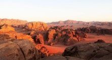 Wadi Rum desert in Jordan: attractions, history, accommodation
