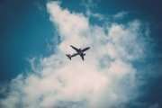 Jak znaleźć tani bilet lotniczy - poradnik :: Blog podróżniczy