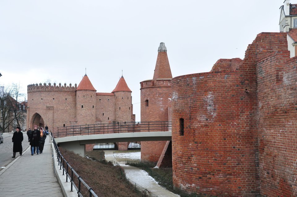 Barbakan and the defensive walls, Warsaw