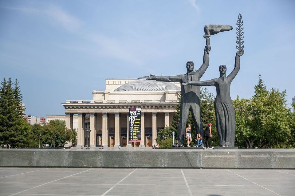 Novosibirsk Opera and Theatre on Lenin Square